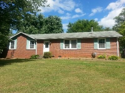 301 Nottingham Pl, Clarksville, TN 37042