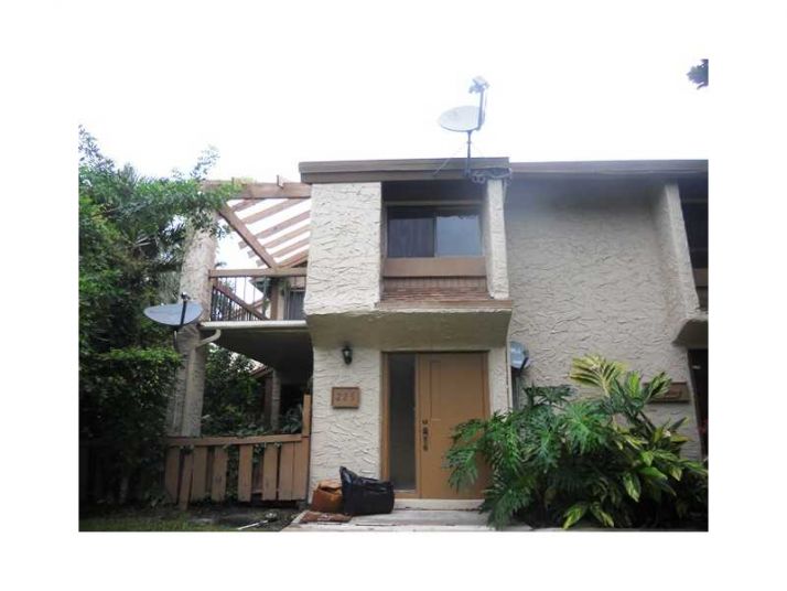 225 WIMBLEDON LAKE DR # 225, Fort Lauderdale, FL 33324