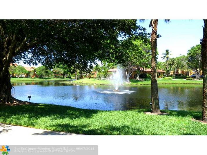 10773 Cleary Blvd # 202, Fort Lauderdale, FL 33324