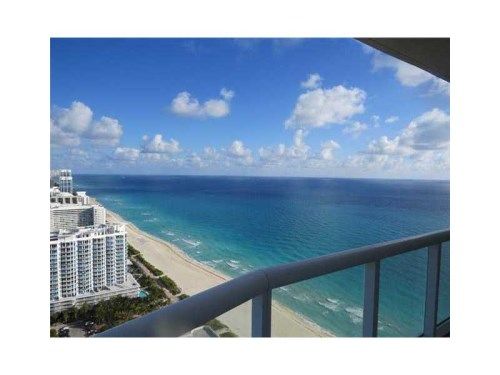 6365 COLLINS AV # 3908, Miami Beach, FL 33141