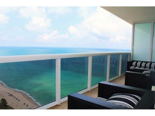 1830 S OCEAN DR # 2910, Hallandale, FL 33009