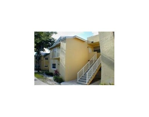 2421 NW 96TH TE # 20-1, Hollywood, FL 33024