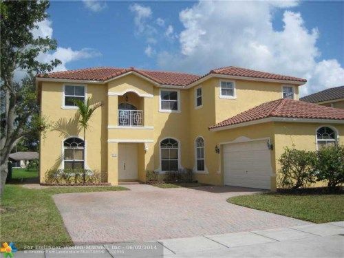 2132 SW 118TH AVE, Hollywood, FL 33025