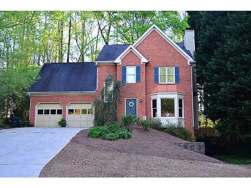 4863 Helga Way Ne, Woodstock, GA 30188