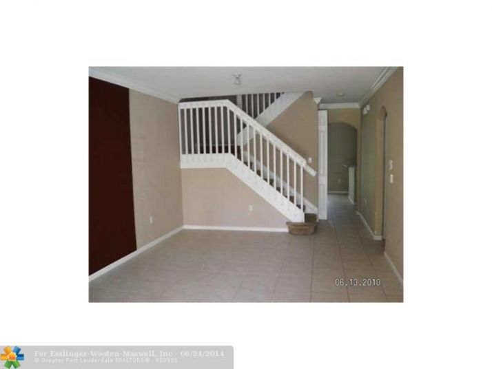 8480 SW 29TH ST # 106, Hollywood, FL 33025