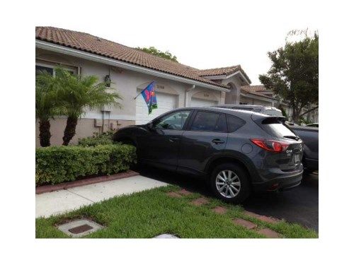 11348 SW 18 CT # 0, Hollywood, FL 33025