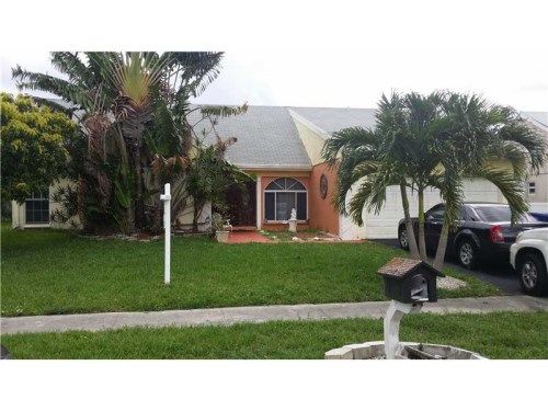 2800 CYPRESS AV, Hollywood, FL 33025