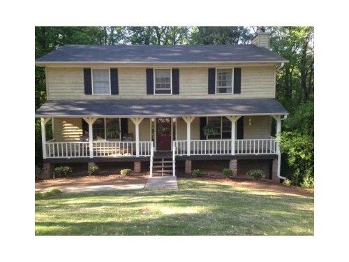 2729 Doaks Run Court, Tucker, GA 30084