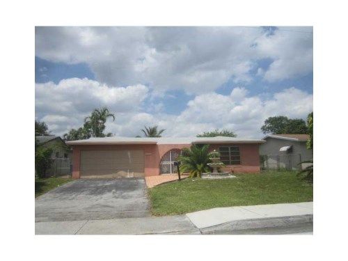 8643 MIRAMAR PW, Hollywood, FL 33025