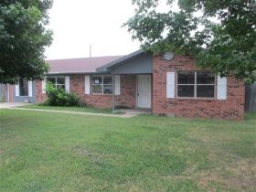 408 Kay Ave, Atoka, OK 74525