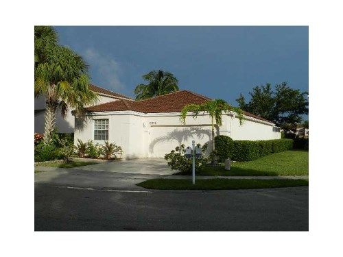 15356 NW 14 MNR, Hollywood, FL 33028