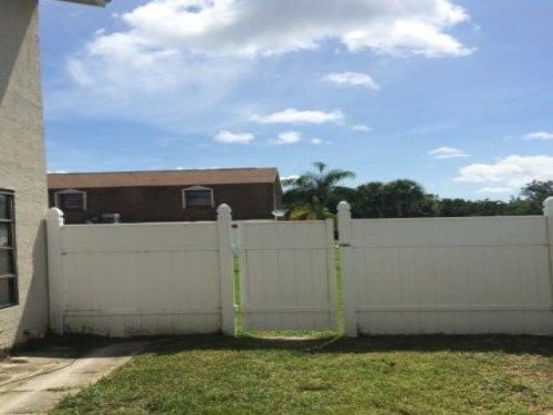 69 SW Blackburn Ter Apt 11, Stuart, FL 34997