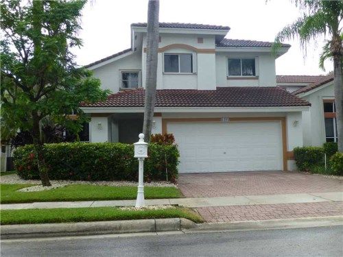 1181 BEL AIRE DR, Hollywood, FL 33027