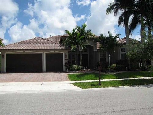 13722 NW 11 CT, Hollywood, FL 33028