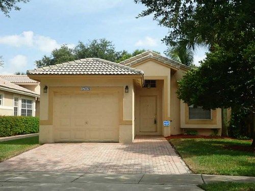 17026 NW 11 ST, Hollywood, FL 33028