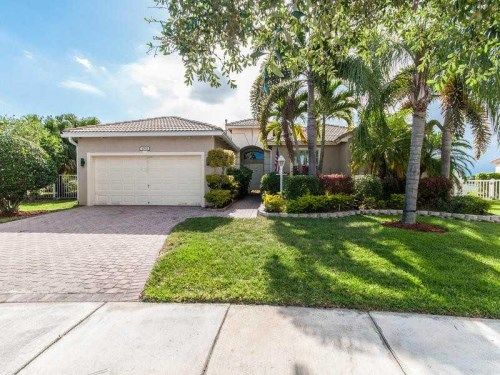 1092 NW 139 TE, Hollywood, FL 33028