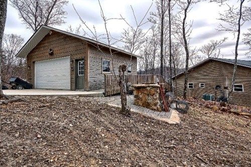 251 DiamondBack Lane, Livingston, TN 38570