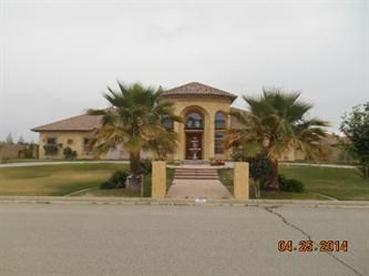 120 Wegis Avenue, Bakersfield, CA 93314