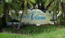 2871 N OAKLAND FOREST DR # 206 Fort Lauderdale, FL 33309