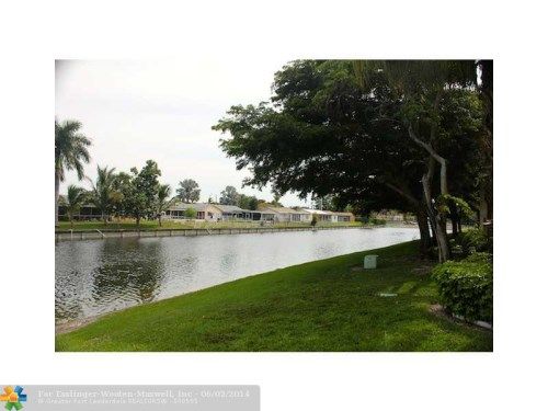 7620 WESTWOOD DR # 211, Fort Lauderdale, FL 33321