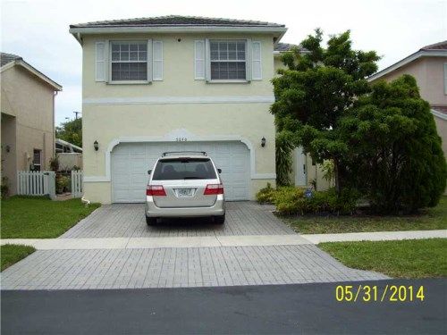 5840 S SABLE CR, Pompano Beach, FL 33063