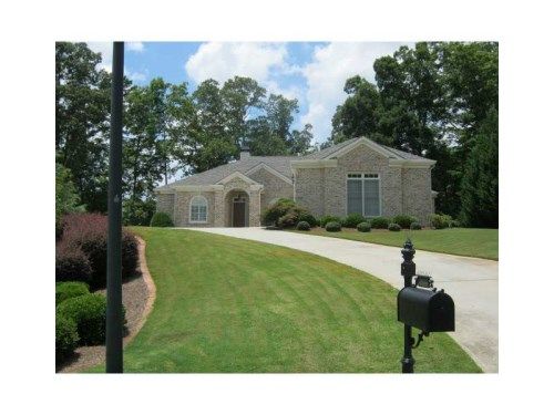 2100 Misty Oaks Drive, Buford, GA 30519