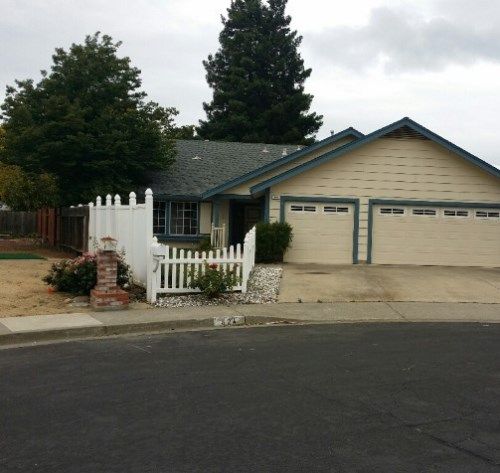 624 Tiburon Ct, Vacaville, CA 95687