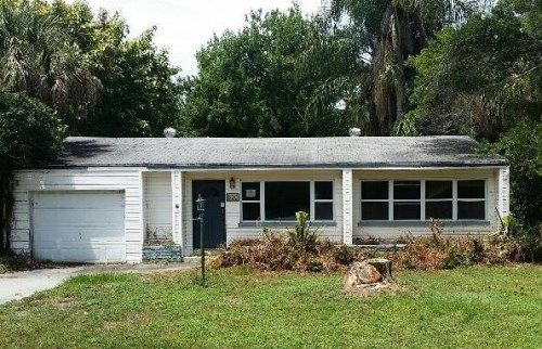 826 Seminole Blvd, Tarpon Springs, FL 34689