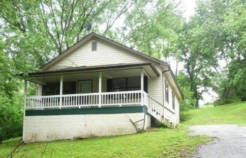 159 South Street, Jacksboro, TN 37757