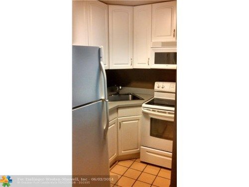 270 S Cypress Rd # 204, Pompano Beach, FL 33060