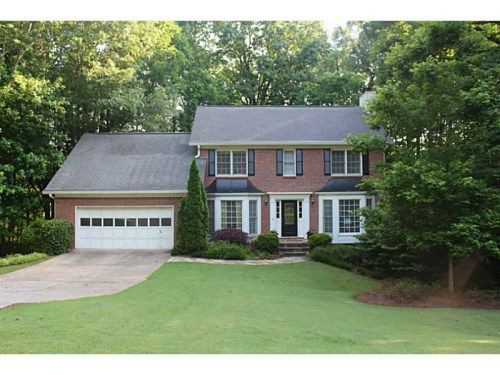 8541 Birch Hollow Drive, Roswell, GA 30076