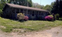 1115 Franklin Loop Clarkrange, TN 38553