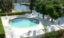 467 GOLDEN ISLES DR # 301 Hallandale, FL 33009