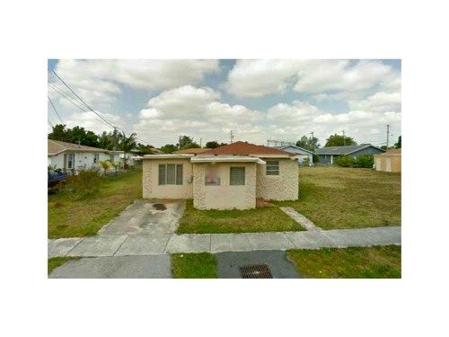 126 NW 13 AV, Dania, FL 33004