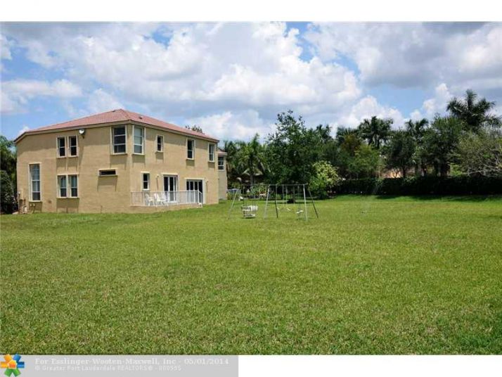 4803 SW 161ST LN, Hollywood, FL 33027