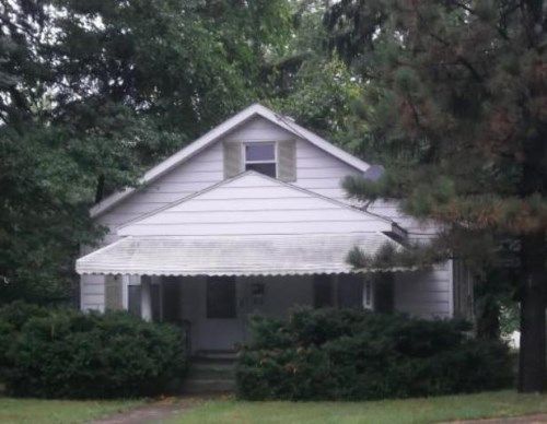 1958 Cook Street, Cuyahoga Falls, OH 44221