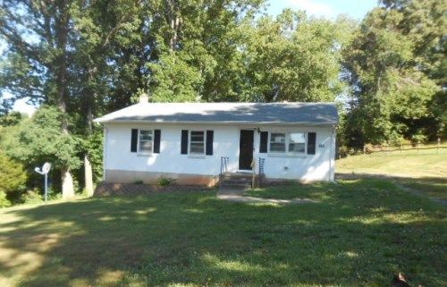 906 10th Street, Altavista, VA 24517