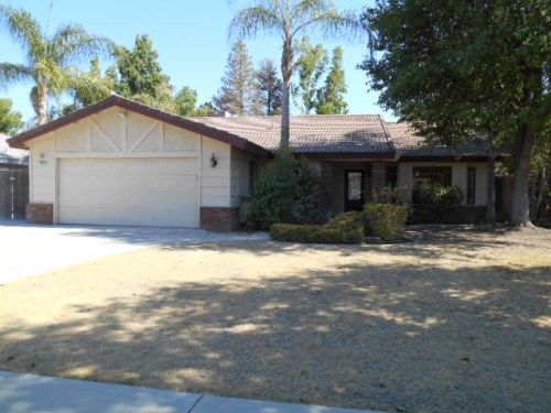 7009 Copper Creek Way, Bakersfield, CA 93308