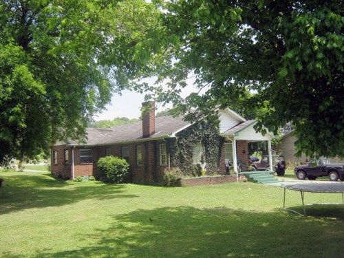 1108 Old Knoxville Road, Tazewell, TN 37879