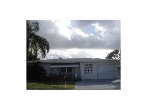 7530 NW 6TH CT, Pompano Beach, FL 33063