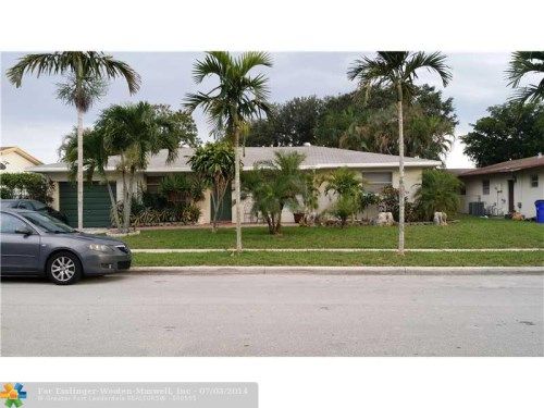 7960 NW 8TH CT, Pompano Beach, FL 33063