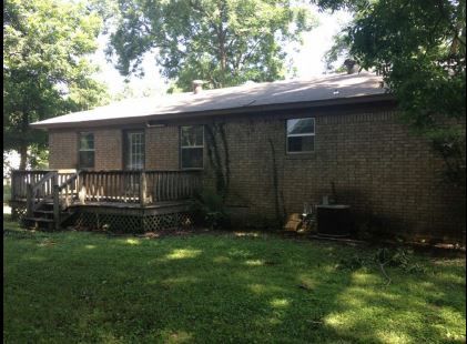 313 E Pine St, Lonoke, AR 72086