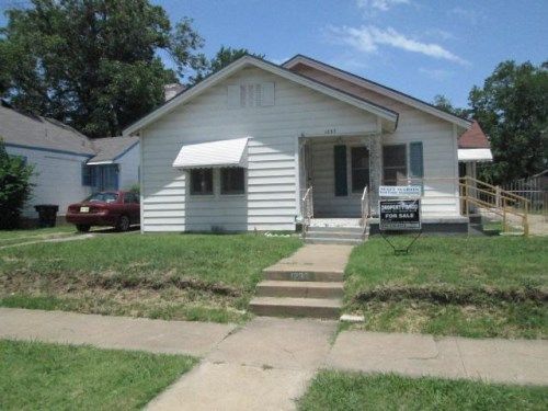 1237 E Davis Ave, Fort Worth, TX 76104