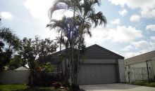 38 HASTINGS LN Boynton Beach, FL 33426