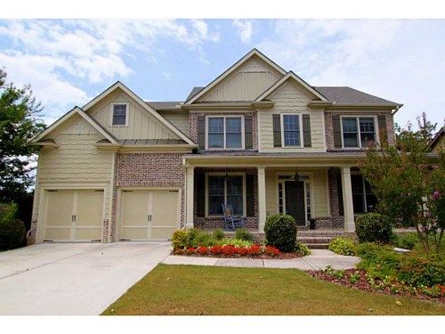 7047 Tree House Way, Flowery Branch, GA 30542