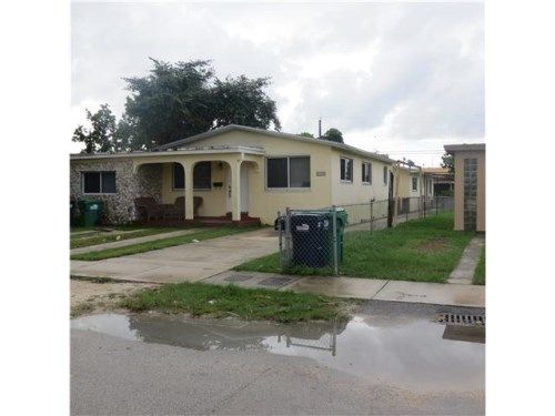 9354 SW 38 ST, Miami, FL 33165