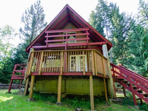 510 N Dow Mountain Drive, Hoodsport, WA 98548