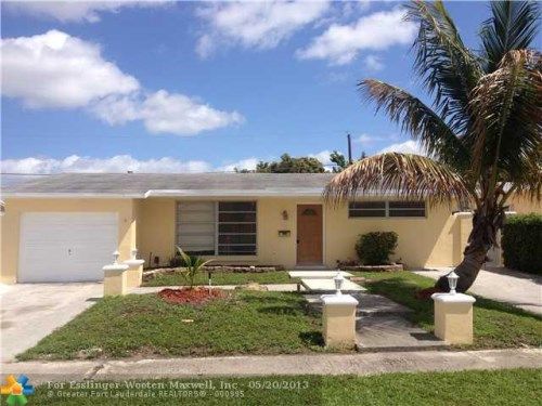 8361 NW 25TH ST, Fort Lauderdale, FL 33322