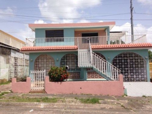 Urb Turabo Gdns T2 Calle 22, Caguas, PR 00727