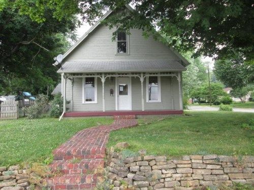 1090 E Pike St, Martinsville, IN 46151